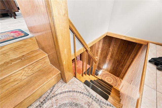 9 Patricia Circle, Smithfield, RI 02917