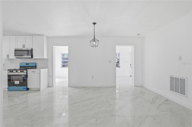 34582 ORCHID PARKWAY, Dade City, FL 33523