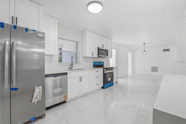 34582 ORCHID PARKWAY, Dade City, FL 33523