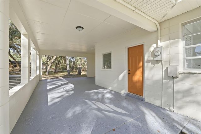 34582 ORCHID PARKWAY, Dade City, FL 33523