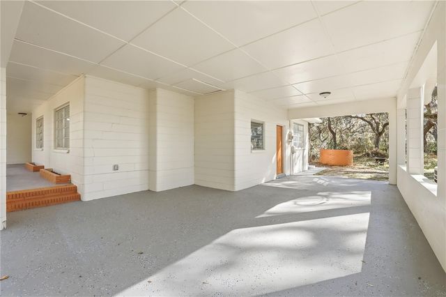 34582 ORCHID PARKWAY, Dade City, FL 33523