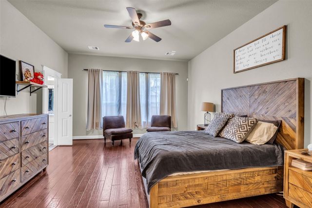 122 Freeman Bend Street, Montgomery, TX 77316