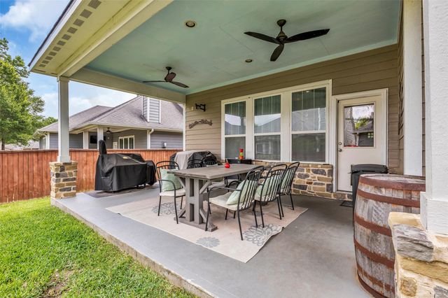 122 Freeman Bend Street, Montgomery, TX 77316