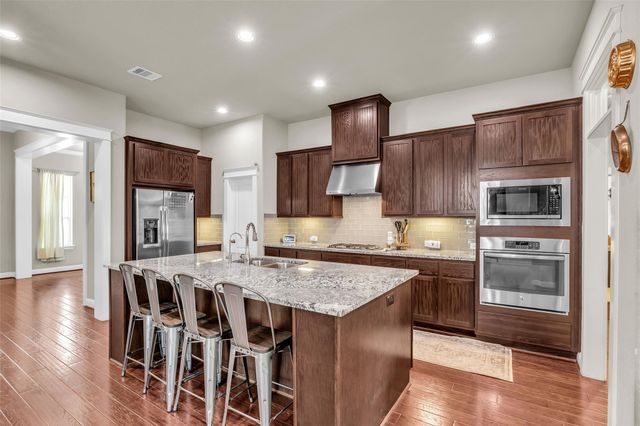 122 Freeman Bend Street, Montgomery, TX 77316
