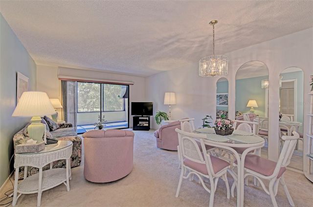 144 PINEHURST DRIVE 144, Bradenton, FL 34210