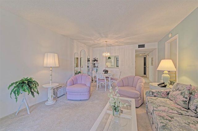 144 PINEHURST DRIVE 144, Bradenton, FL 34210