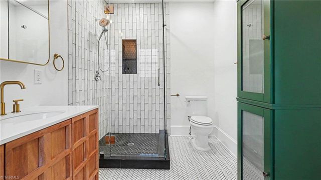 411 S Elam Avenue, Greensboro, NC 27403