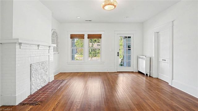 411 S Elam Avenue, Greensboro, NC 27403