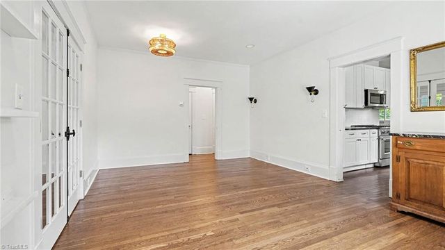 411 S Elam Avenue, Greensboro, NC 27403