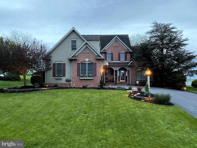 3439 TURNBERRY DRIVE, Chambersburg, PA 17202