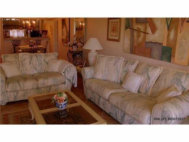 2701 Village Boulevard 12-206, West Palm Beach, FL 33409