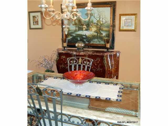 2701 Village Boulevard 12-206, West Palm Beach, FL 33409