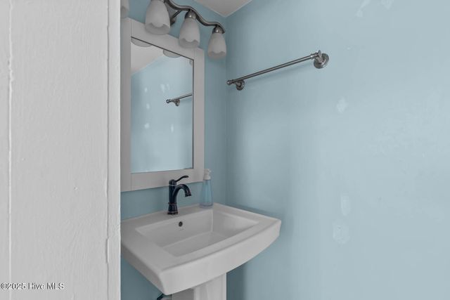 333 S Third Avenue S, Kure Beach, NC 28449