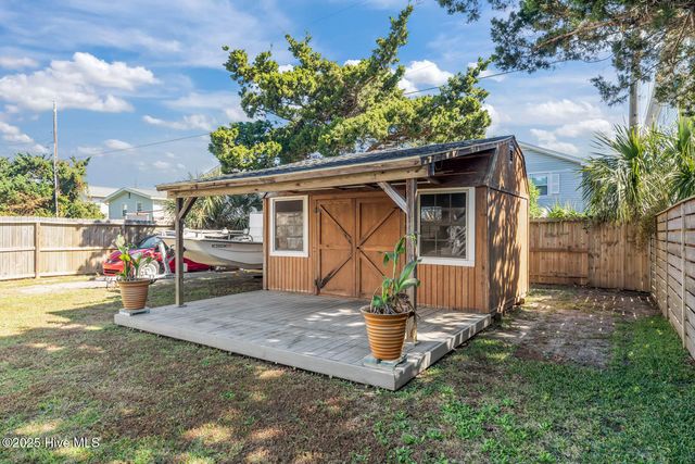 333 S Third Avenue S, Kure Beach, NC 28449