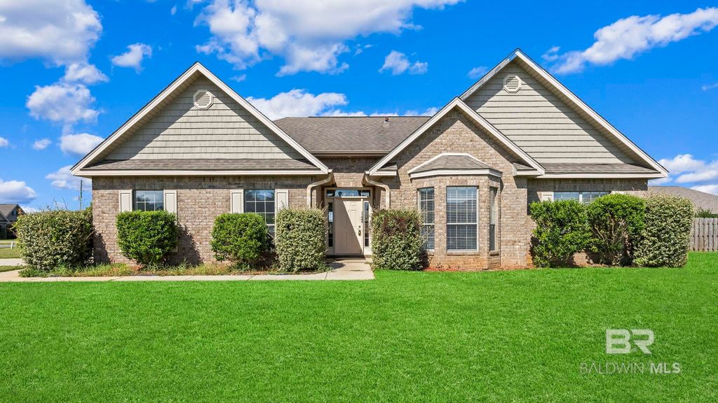 11049 Courtland Court, Daphne, AL 36526