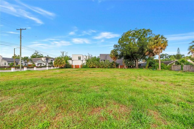 815 W COLUMBUS DRIVE, Tampa, FL 33602