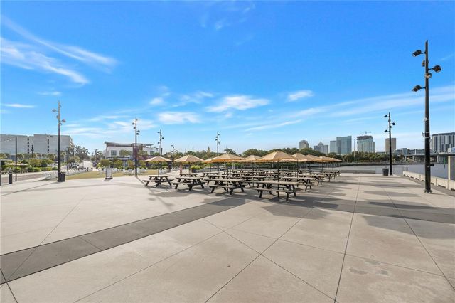 815 W COLUMBUS DRIVE, Tampa, FL 33602