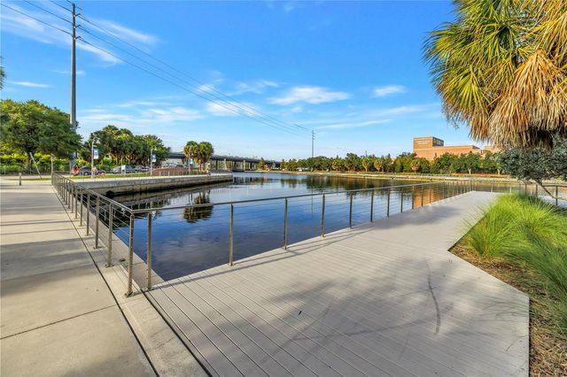 815 W COLUMBUS DRIVE, Tampa, FL 33602