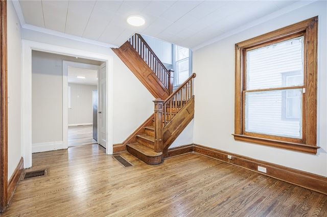 35 Darien Street, Rochester, NY 14611