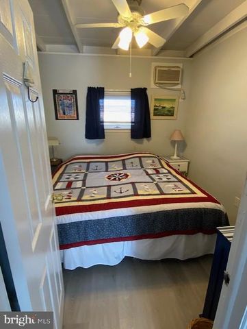 27 GREGG DR, Manahawkin, NJ 08050