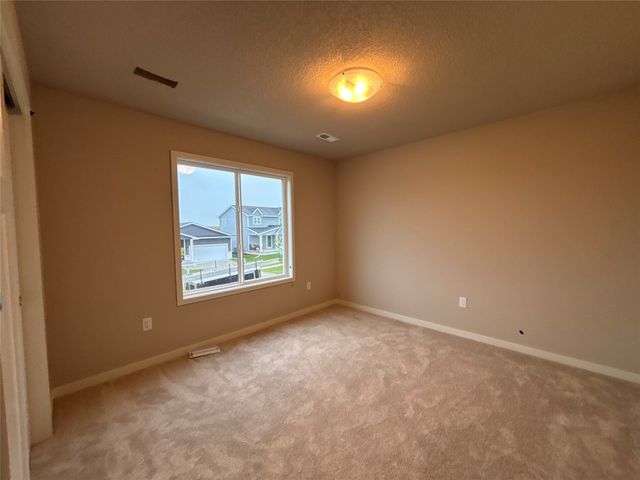 1718 Gordon Court, Norwalk, IA 50211
