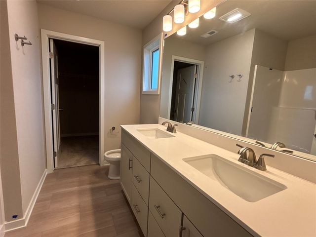 1718 Gordon Court, Norwalk, IA 50211