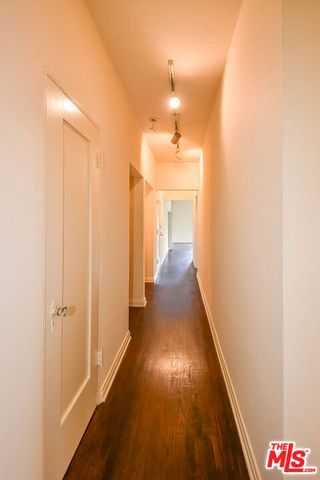 803 Croft Avenue, West Hollywood, CA 90069
