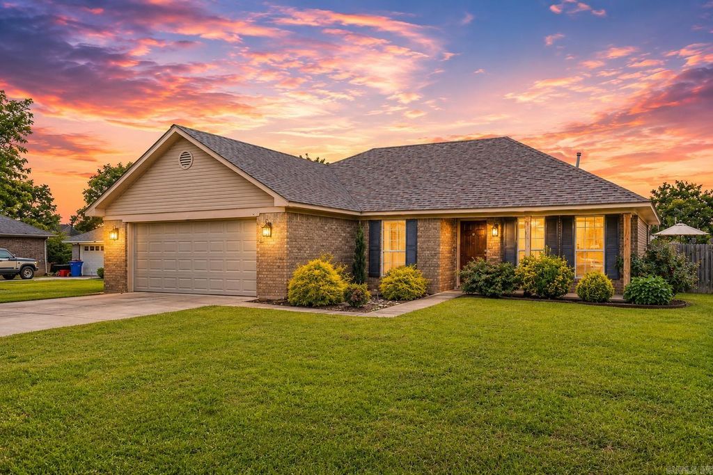 2315 Remington Road, Conway, AR 72032