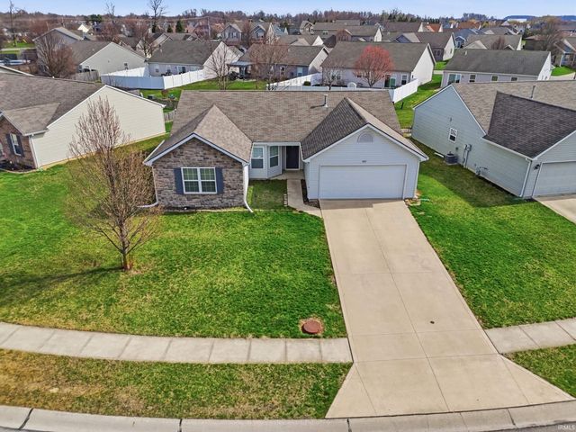 4367 Timber Creek Parkway, New Haven, IN 46774