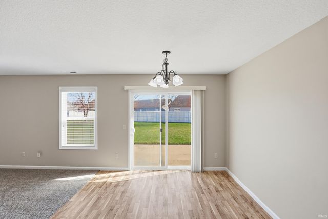 4367 Timber Creek Parkway, New Haven, IN 46774