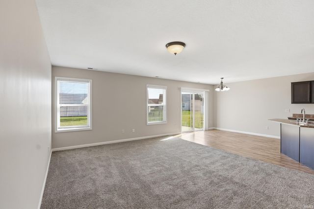 4367 Timber Creek Parkway, New Haven, IN 46774