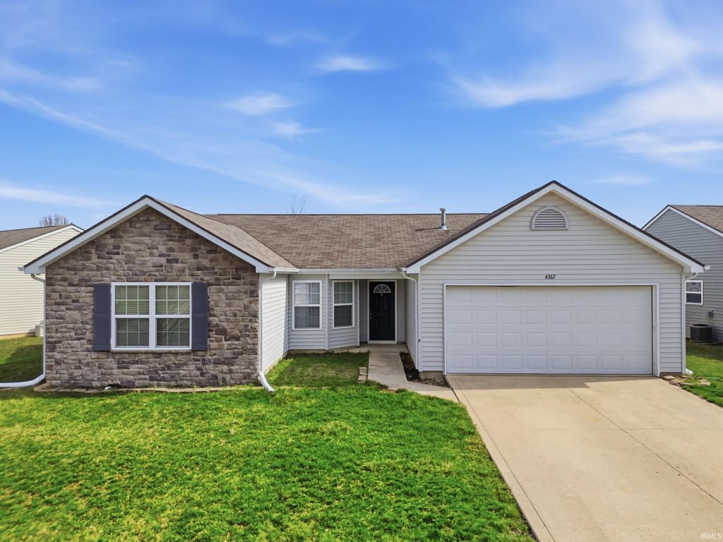 4367 Timber Creek Parkway, New Haven, IN 46774