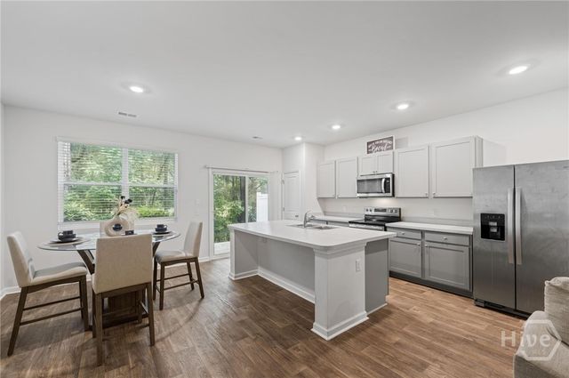 27 Villas Of Garrard Drive, Savannah, GA 31405