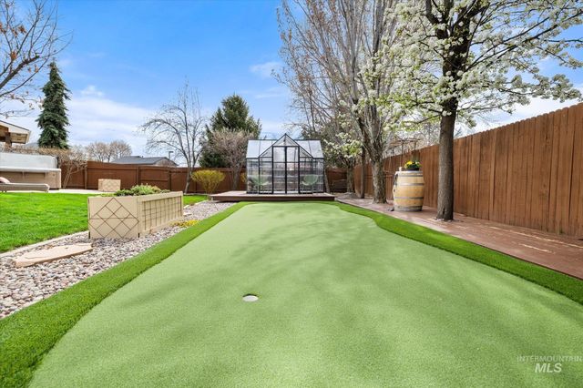 9802 W Big Springs Blvd., Boise, ID 83714