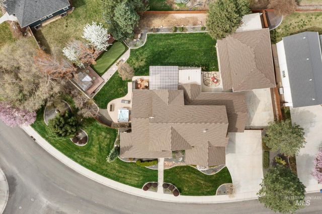 9802 W Big Springs Blvd., Boise, ID 83714