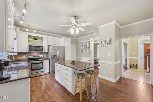 120 Kelsey Court, Clayton, NC 27520