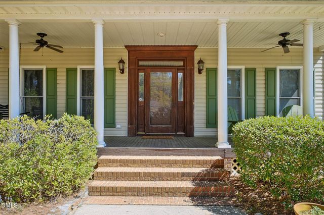 120 Kelsey Court, Clayton, NC 27520