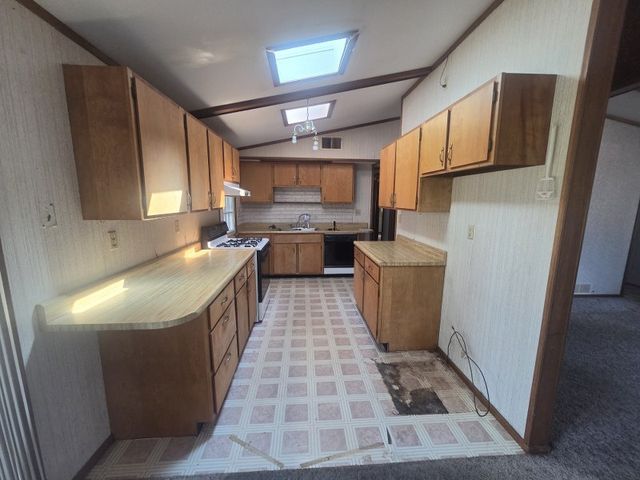 433 25th Avenue, East Moline, IL 61244