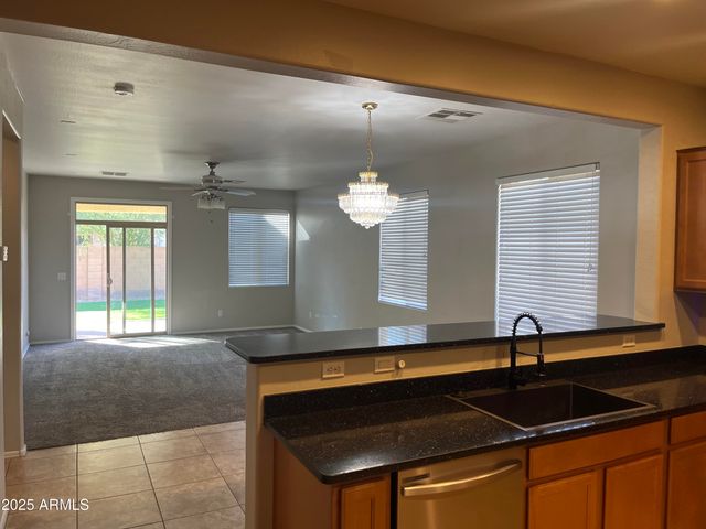 7007 W CARSON Road, Laveen, AZ 85339