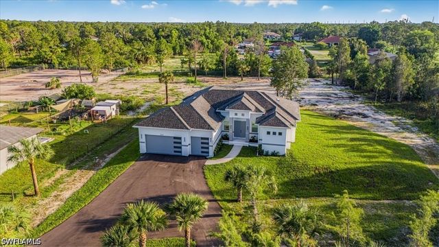 2941 37th AVE NE, Naples, FL 34120