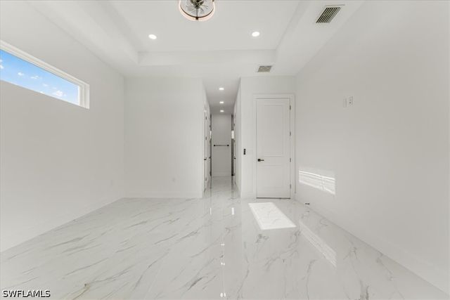 2941 37th AVE NE, Naples, FL 34120