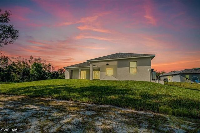 2941 37th AVE NE, Naples, FL 34120