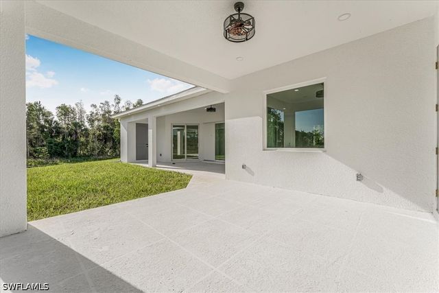 2941 37th AVE NE, Naples, FL 34120