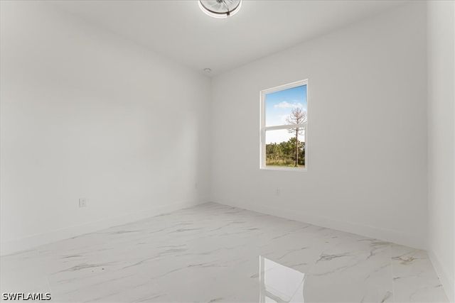 2941 37th AVE NE, Naples, FL 34120