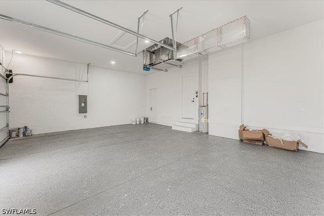 2941 37th AVE NE, Naples, FL 34120