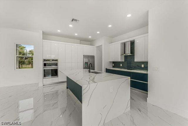 2941 37th AVE NE, Naples, FL 34120