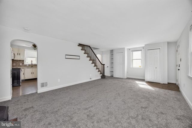 215 ASH RD, Wallingford, PA 19086