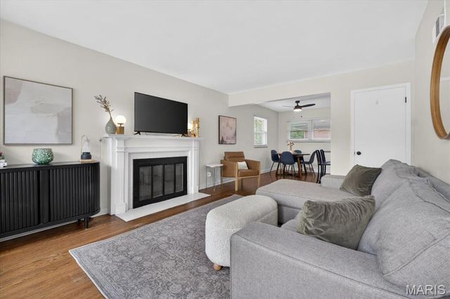 2403 Mari Kay Court, Brentwood, MO 63144