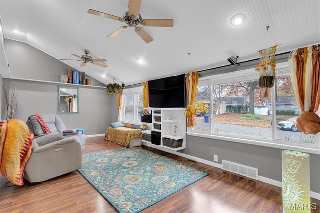 5463 Tedmar Court, St Louis, MO 63139