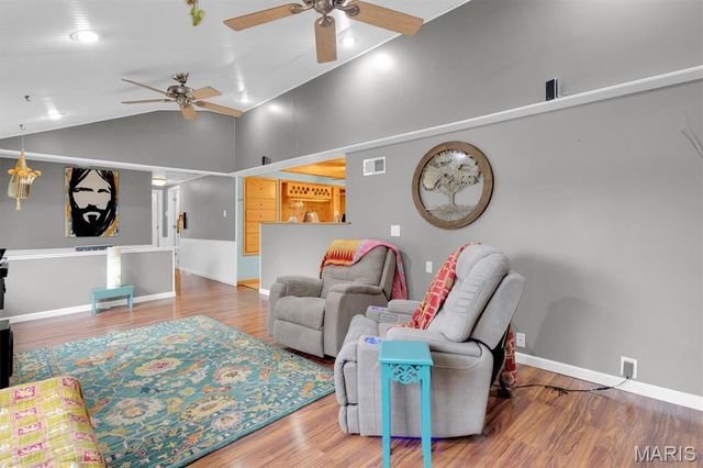 5463 Tedmar Court, St Louis, MO 63139